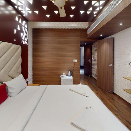 Hotel Vijayarani Tiruchirappalli Ngoại thất bức ảnh
