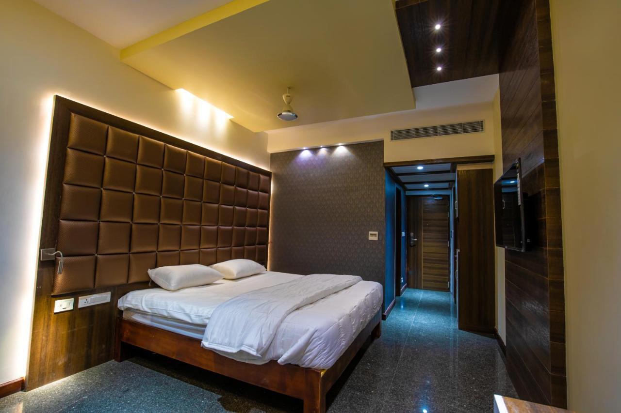Hotel Vijayarani Tiruchirappalli Ngoại thất bức ảnh