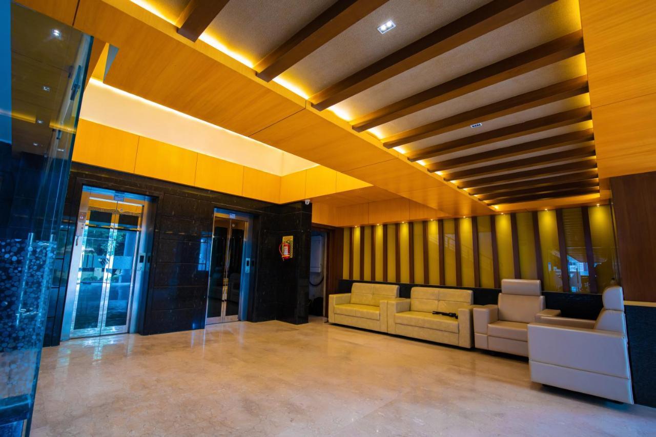 Hotel Vijayarani Tiruchirappalli Ngoại thất bức ảnh