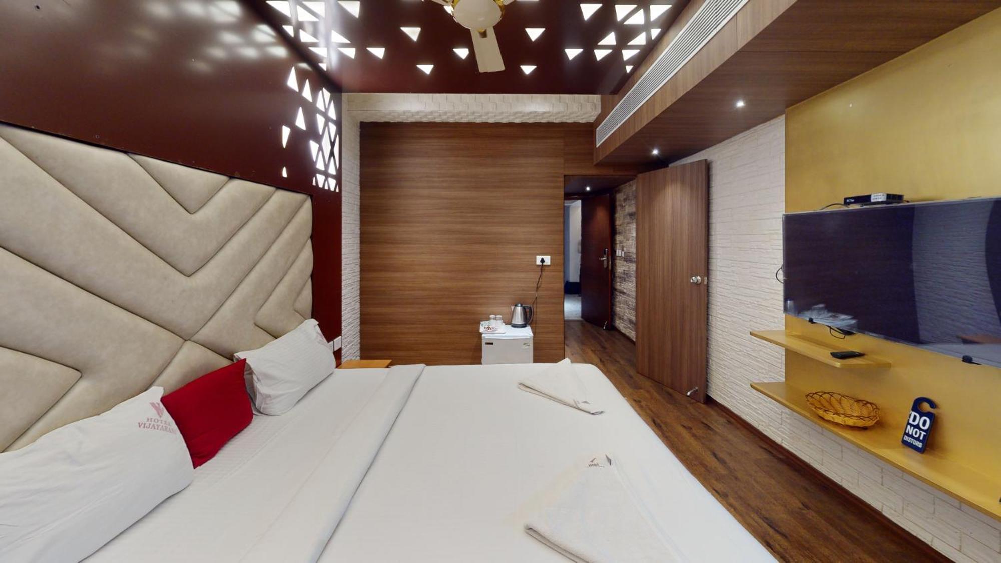 Hotel Vijayarani Tiruchirappalli Ngoại thất bức ảnh